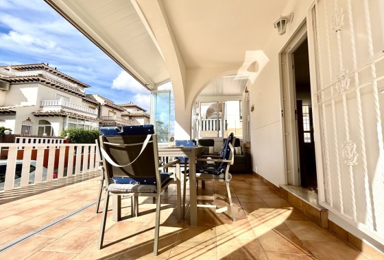 Herverkoop - Rijhuis -
Cabo Roig