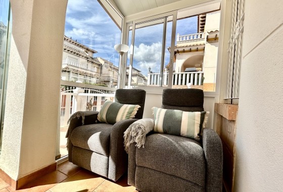 Herverkoop - Rijhuis -
Cabo Roig