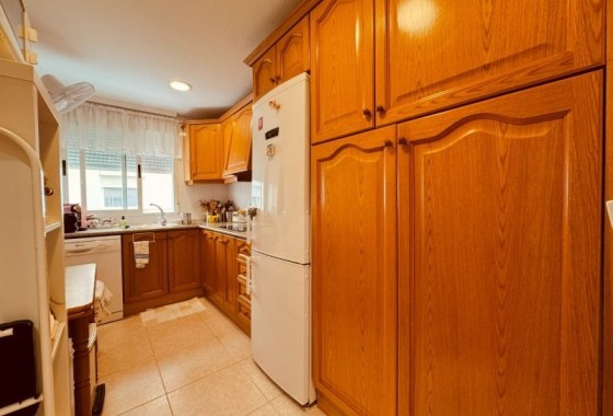 Sprzedaż - Apartament / Mieszkanie -
La Mata