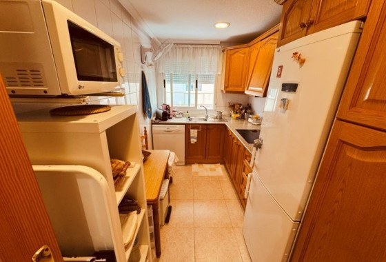 Sprzedaż - Apartament / Mieszkanie -
La Mata