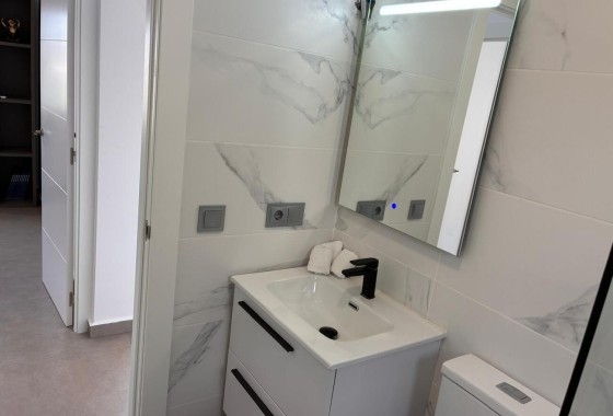 Herverkoop - Appartement / Flat -
Los Almendros (Orihuela-Costa) - La Florida