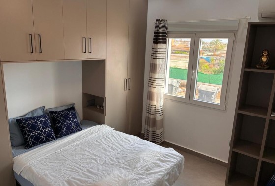 Herverkoop - Appartement / Flat -
Los Almendros (Orihuela-Costa) - La Florida