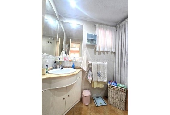 Herverkoop - Vrijstaande Villa -
Torrevieja - Los Balcones