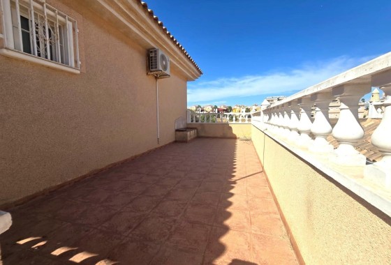 Herverkoop - Vrijstaande Villa -
Torrevieja - Los Balcones