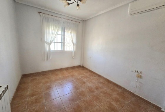 Herverkoop - Vrijstaande Villa -
Torrevieja - Los Balcones