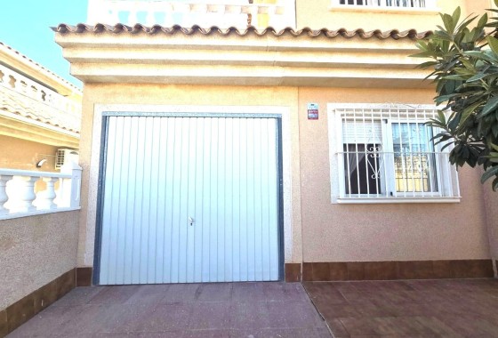 Herverkoop - Vrijstaande Villa -
Torrevieja - Los Balcones