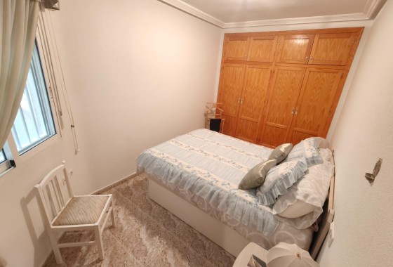 Herverkoop - Appartement / Flat -
Torrevieja - Playa del Cura