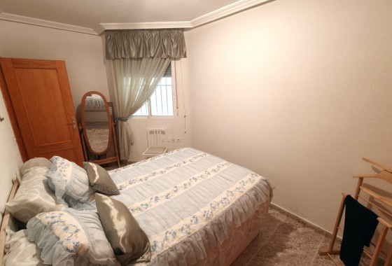 Herverkoop - Appartement / Flat -
Torrevieja - Playa del Cura