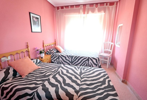 Herverkoop - Appartement / Flat -
Torrevieja - Acequion