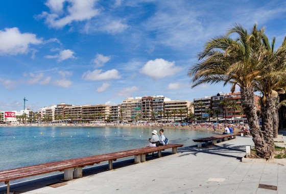 Herverkoop - Appartement / Flat -
Torrevieja - Playa de los Locos
