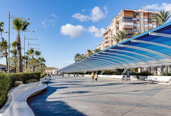 Herverkoop - Appartement / Flat -
Torrevieja - Playa de los Locos