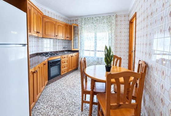 Herverkoop - Appartement / Flat -
Torrevieja - Acequion