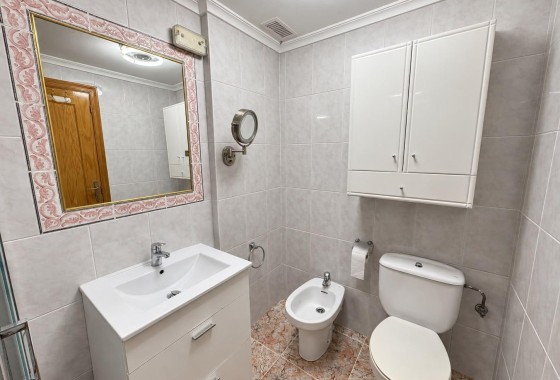 Revente - Appartement -
Guardamar del Segura - El Moncayo