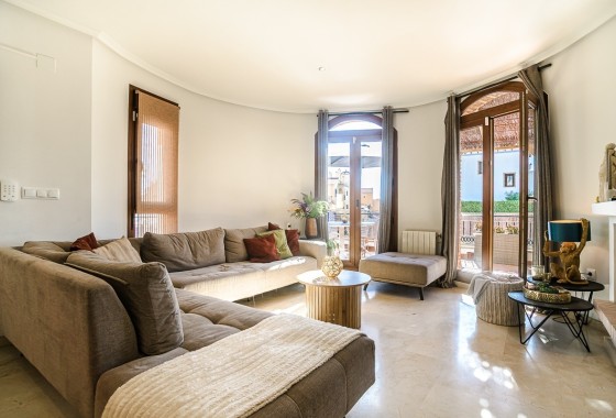 Venta - Adosado -
Algorfa