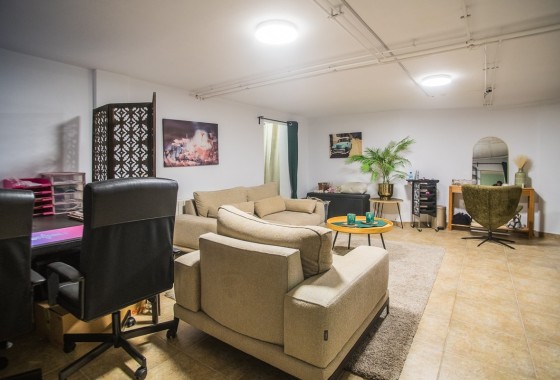 Venta - Adosado -
Algorfa