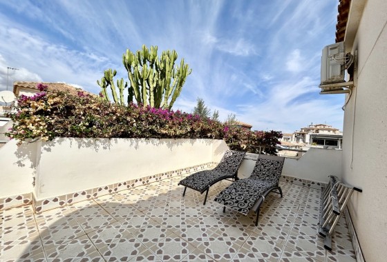 Herverkoop - Rijhuis -
Playa Flamenca