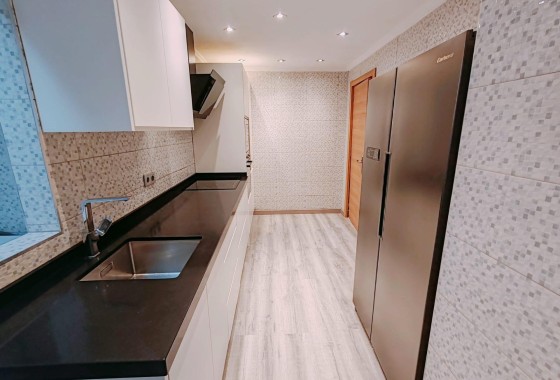 Herverkoop - Appartement / Flat -
Torrevieja - Acequion