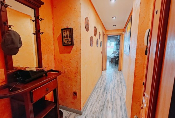 Herverkoop - Appartement / Flat -
Torrevieja - Acequion