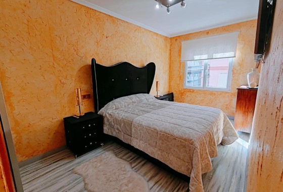 Herverkoop - Appartement / Flat -
Torrevieja - Acequion
