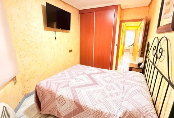 Herverkoop - Appartement / Flat -
Torrevieja - Acequion