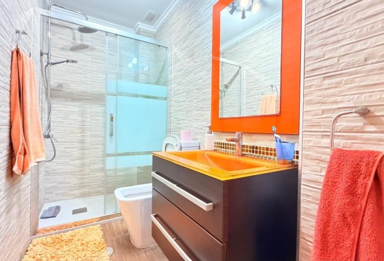 Herverkoop - Appartement / Flat -
Torrevieja - Acequion