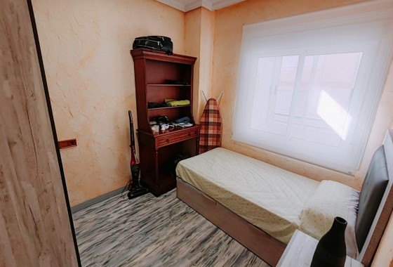 Herverkoop - Appartement / Flat -
Torrevieja - Acequion