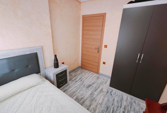 Herverkoop - Appartement / Flat -
Torrevieja - Acequion