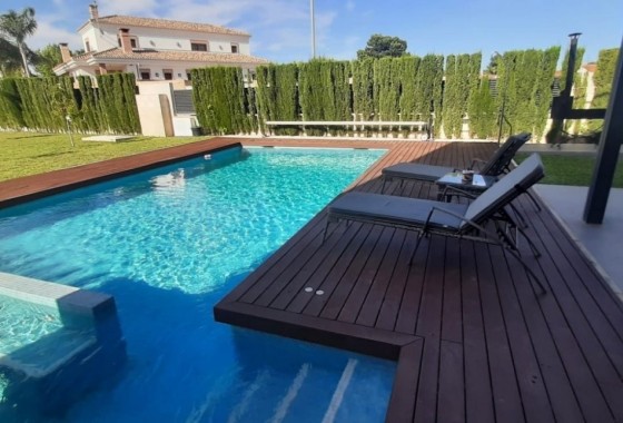 Herverkoop - Vrijstaande Villa -
San Javier - La Ribera