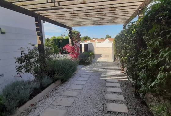 Herverkoop - Vrijstaande Villa -
San Javier - La Ribera