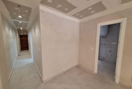 Herverkoop - Appartement / Flat -
Torrevieja - Acequion