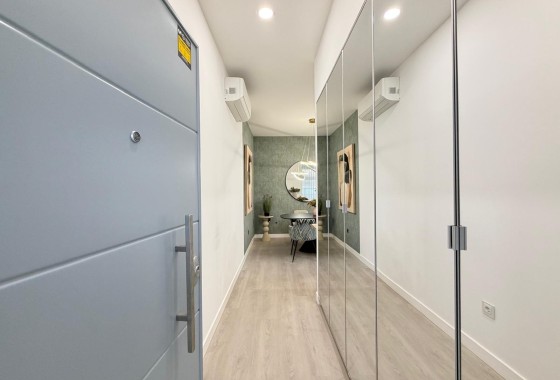 Venta - Apartamento / Piso -
Torrevieja - Playa del Cura