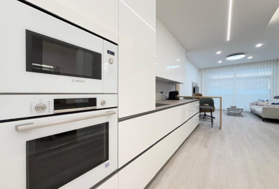 Venta - Apartamento / Piso -
Torrevieja - Playa del Cura