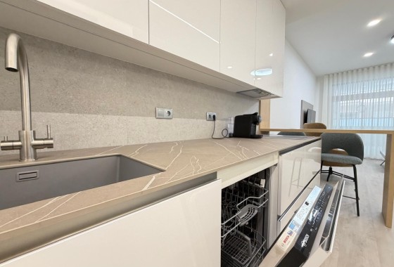 Venta - Apartamento / Piso -
Torrevieja - Playa del Cura