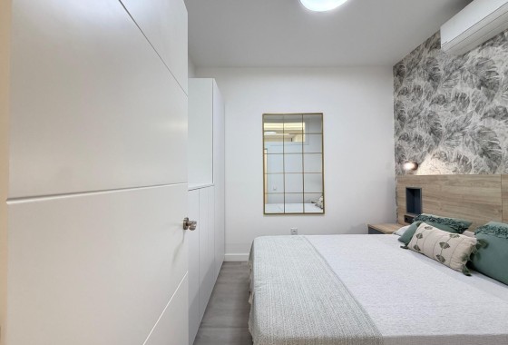 Venta - Apartamento / Piso -
Torrevieja - Playa del Cura