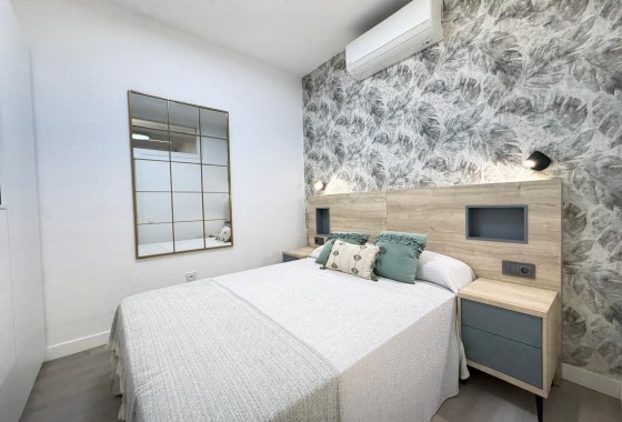 Venta - Apartamento / Piso -
Torrevieja - Playa del Cura