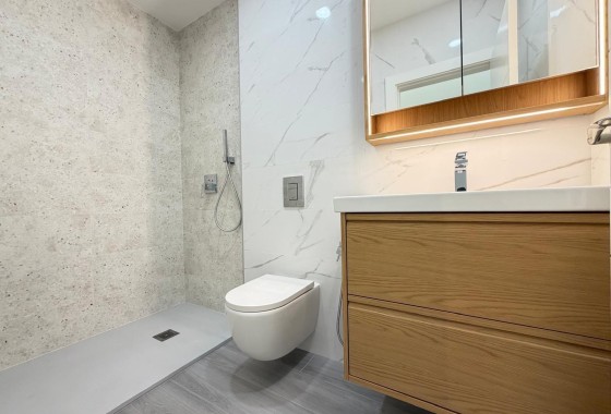 Venta - Apartamento / Piso -
Torrevieja - Playa del Cura