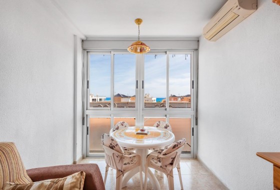 Resale - Apartment / Flat -
Torrevieja - La Mata