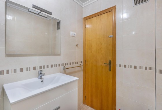 Resale - Apartment / Flat -
Torrevieja - La Mata