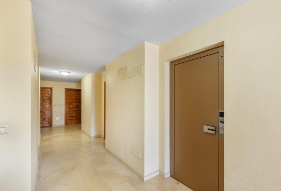 Resale - Apartment / Flat -
Torrevieja - La Mata