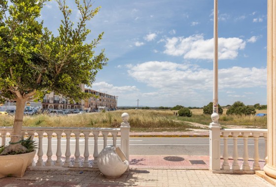 Resale - Apartment / Flat -
Torrevieja - La Mata