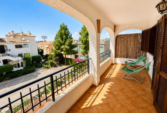 Herverkoop - Finca / Landhuis -
Orihuela Costa