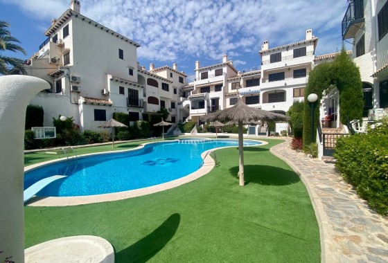 Herverkoop - Finca / Landhuis -
Orihuela Costa