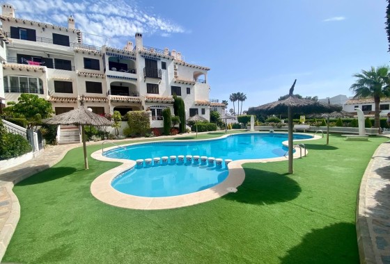Herverkoop - Finca / Landhuis -
Orihuela Costa