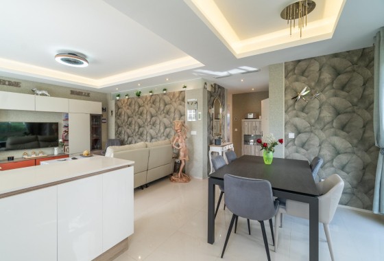 Herverkoop - Appartement / Flat -
Rojales - Centro de la Ciudad Quesada