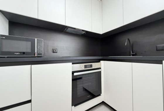 Herverkoop - Appartement / Flat -
Torrevieja - Playa del Cura