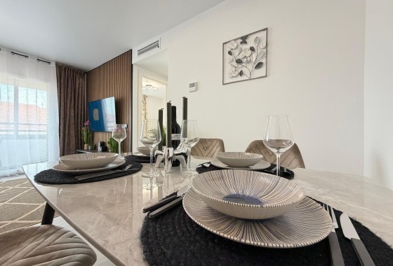 Herverkoop - Appartement / Flat -
Torrevieja - Playa del Cura