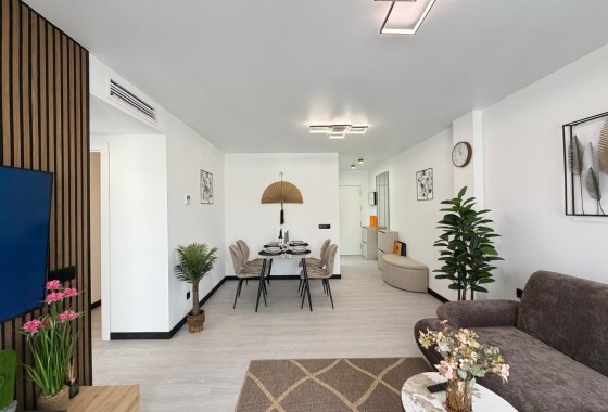 Herverkoop - Appartement / Flat -
Torrevieja - Playa del Cura