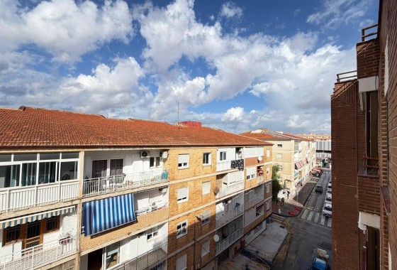 Herverkoop - Appartement / Flat -
Torrevieja - Playa del Cura