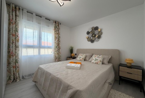 Herverkoop - Appartement / Flat -
Torrevieja - Playa del Cura