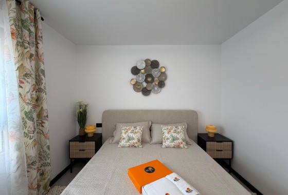 Herverkoop - Appartement / Flat -
Torrevieja - Playa del Cura